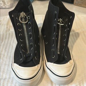 Dkny Black and White High-Top Sneakers with Zipper Closure